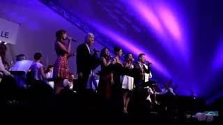 Daniel Lavoie, les soeurs Janvier et Jean-François Breau - We are the champions (Boucherville, 2015)