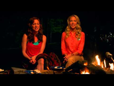 Pitch Perfect 2 (Clip 'Campfire')