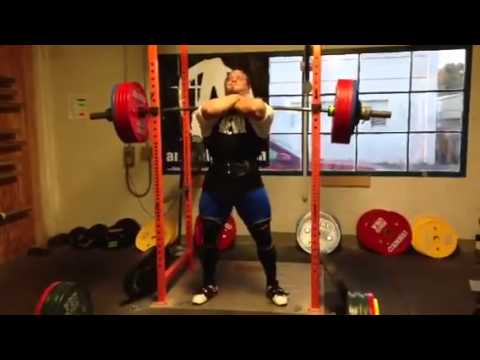 292.5 kg / 645 lb Front Squat - Dan Green
