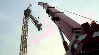 preview picture of video 'smontaggio di una gru edile city crane 7/11'