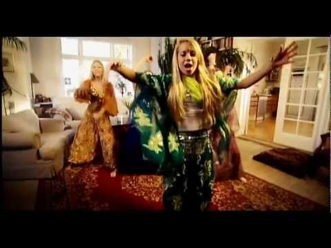 Anne Gadegaard - Kan du mærke Beatet (offical video and English translation)