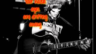 Never Shout Never - Hazel Eyes LYRICS