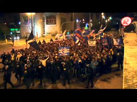 Chegada das claques portistas à Luz