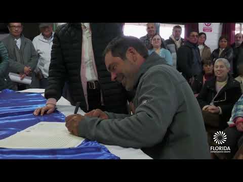 Firma de escrituras de viviendas de MEVIR en Mendoza Grande