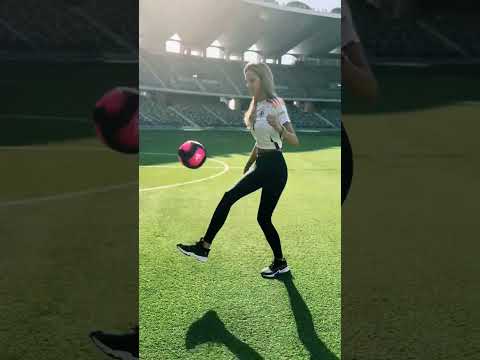 Do you like my Football Song 🎶😍?? #euphorie #fyp #fußball