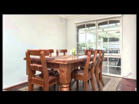 100 John Fawkner Drive, Endeavour Hills - Neb Delibasic, Del Real Estate