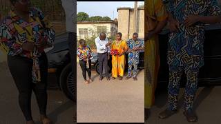 Download lagu Full video on the page mp3