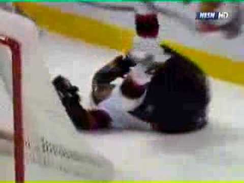 Andrew Alberts hit on Chris Kelly