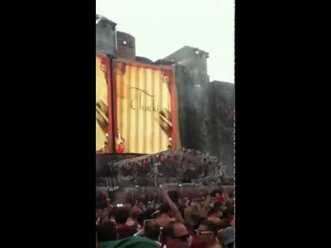 CHUCKIE @ TOMORROWLAND 2012 - Laidback Luke feat. Chuckie & Martin Solveig - 1234