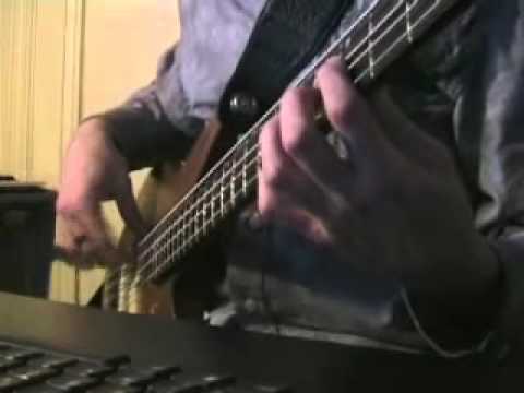 Robbie Williams : Tripping Bass cover video thumbnail