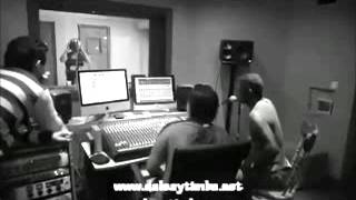 MANOLITO Y SU TRABUCO TEMA ESTANDO EN LA VOZ DE RICARDO AMARAY