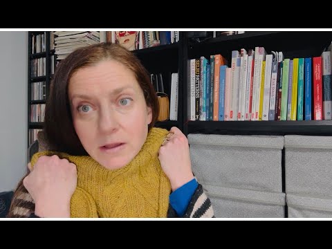 SWEATERFREAK'S KNITTING LOUNGE - EPISODE 36 - Reset, refresh and yes...FROG that baby!