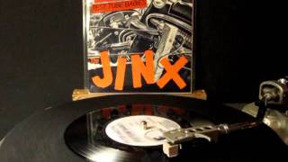 Peter And The Test Tube Babies - Trapper Ain&#39;t Got A Bird