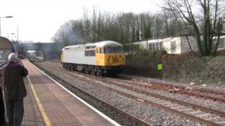 preview picture of video 'Colas Rail 56311 runs round train Yate 16-3-09'