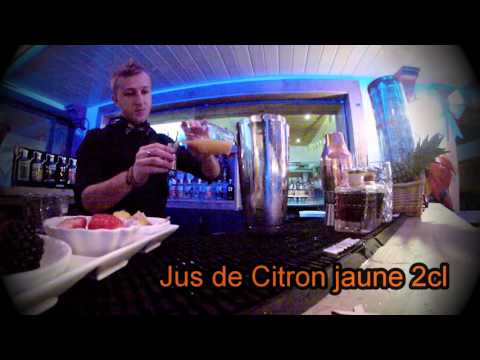 Woody Bar - Absolut Berries - Cocktail