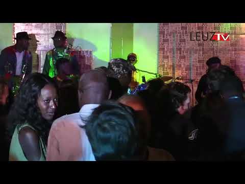 Video : Tony Allen et Sahad en live à Dakar Video : Tony Allen et Sahad en live à Dakar
