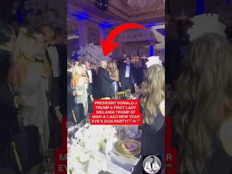 Donald Trump kiss Melania Trump 🙈❤️