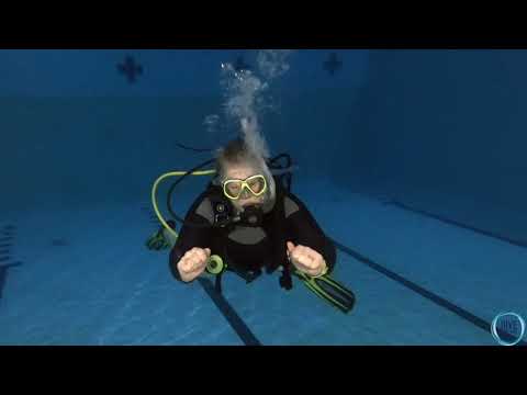 Diving Skills - Regulator Remove and Replace - Blast and Purge