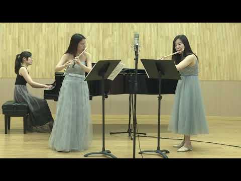CONCERTO 2 FLUTES Piano Performance Video