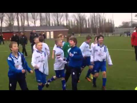 Overwinning BVCB E1 op Rijnsburgse Boys E1