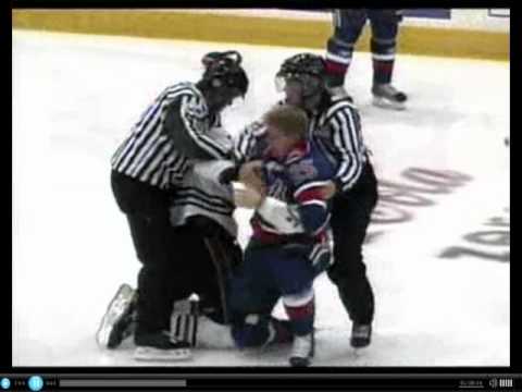 Alex Petrovic vs Carter Ashton