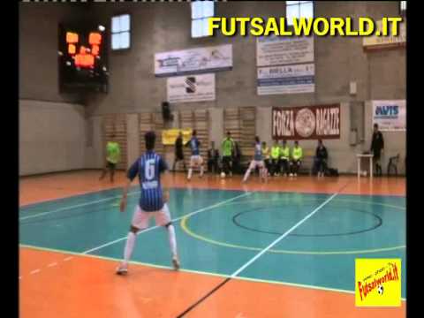 26/4/15 PLAY-OFF Lecco C5 - Aosta C5  . . . Under 21 , ottavi di finale