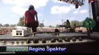 Regina Spektor - Carbon Monoxide (Bonnaroo 2007)