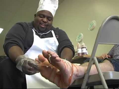 Jones Good Ass BBQ  Foot Massage   Commercial