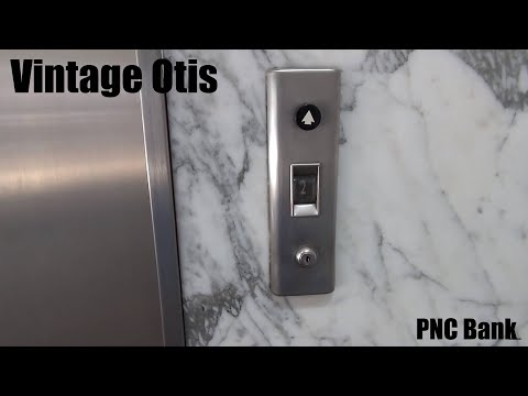 (Epic Motor) Vintage 1964 Otis Traction Elevator @ PNC Bank - Clayton, MO
