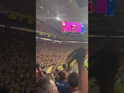 "Boca Perdió Pero la Hinchada es una Locura #bocajuniors #youtubeshorts #shorts #futbol" Barra: La 12 &bull; Club: Boca Juniors