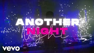 Kadr z teledysku Another night tekst piosenki Gabry Ponte