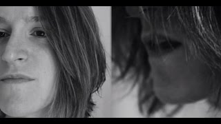 Reprise Le monde tourne sans toi Anne Sila par Céline Hamon C/H.