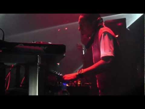 Karizma and DJ Spen at Vision feat. Amazing House Dancers