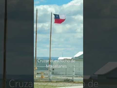 Cruce del Estrecho de Magallanes en ferry.