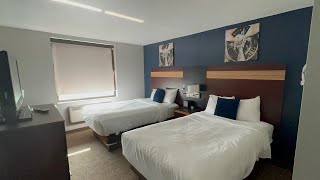 Avion Inn Near LaGuardia Airport 🇺🇸 Room walkthrough