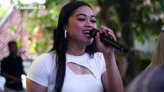 Download lagu KALAH MATERI Ria Harmonis PERMANA NADA Live Kalimanggis mp3