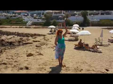 Ariadne Beach прогулка с мамой по пляжу 20160902