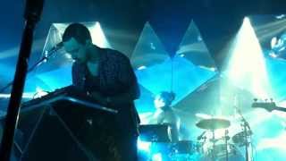 Yeasayer  - Blue Paper Live