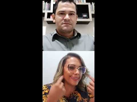 Diego Morpheu conversa com a vereadora Patriciana Guimarães.