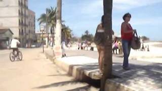 preview picture of video 'Praia do centro - Marataízes ES'