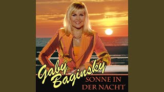 Im heißen Sand, am weißen Strand