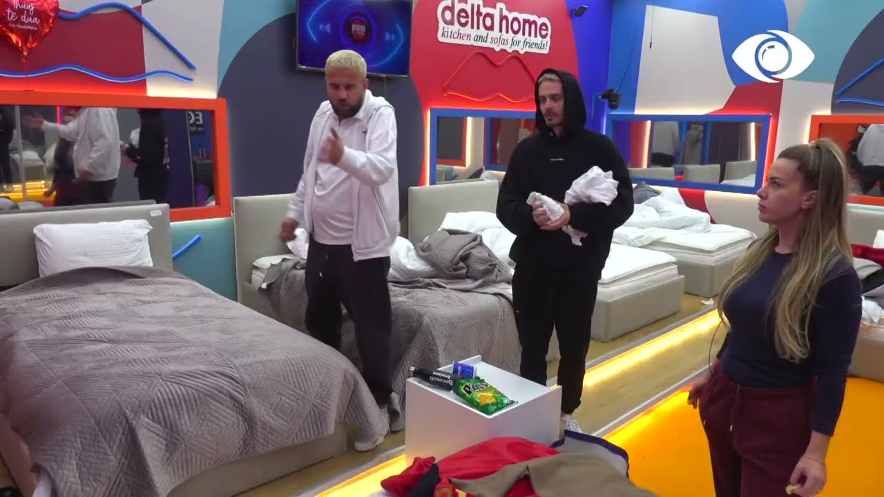 Zarf/ Përfundon loja e litarit, fiton grupi i Evës