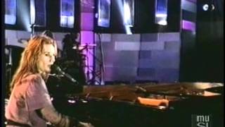 tori amos 1&#39;000 oceans hard rock live 1999 HQ