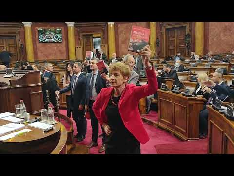 3. Opozicija izaziva haos u Skupštini!