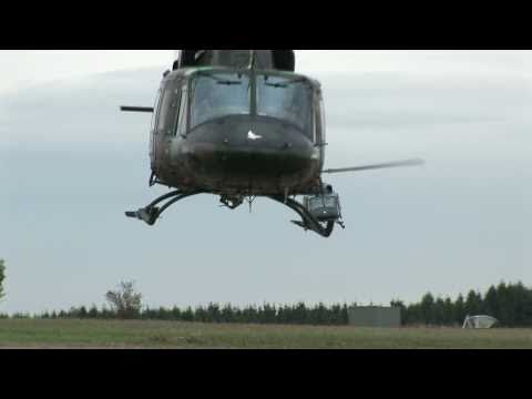 Austrian Air Force/Bundesheer AB 212 Low Pass Flyby - Tiefflug (1080p HD)