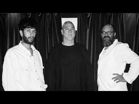 BEJO, KASE.O & IGNATIUS FARRAY - Invirtiendo en la pérdida