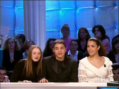 Sara Forestier, Sabrina Ouzani et Osman Elkharraz "Magneto Serge" - Archive INA