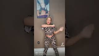 Download lagu Muscle memory and a lot of TWERKIN!!#fitness #homeworkoutvideos #twerk #lilnasx mp3