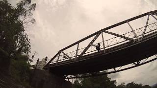 preview picture of video 'Mortal ponte Do Porto de Cima'