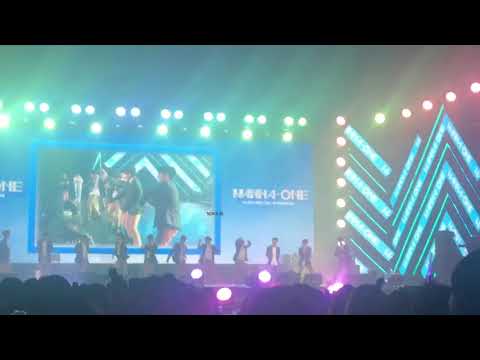 170916 DANCE TIME - WANNA ONE 1st Fan Meeting in Bangkok : WANNA Be LovEd